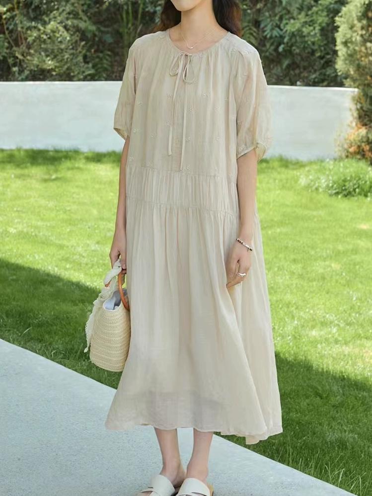 Floral Embroidered Tie Neck Short Sleeve Pleated Loose Dress