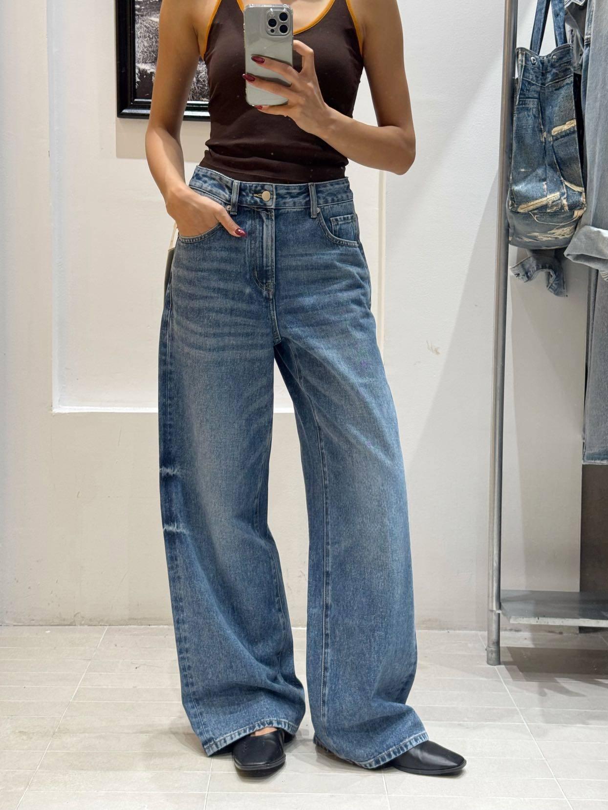 Retro Scimitar Wide Leg Jeans