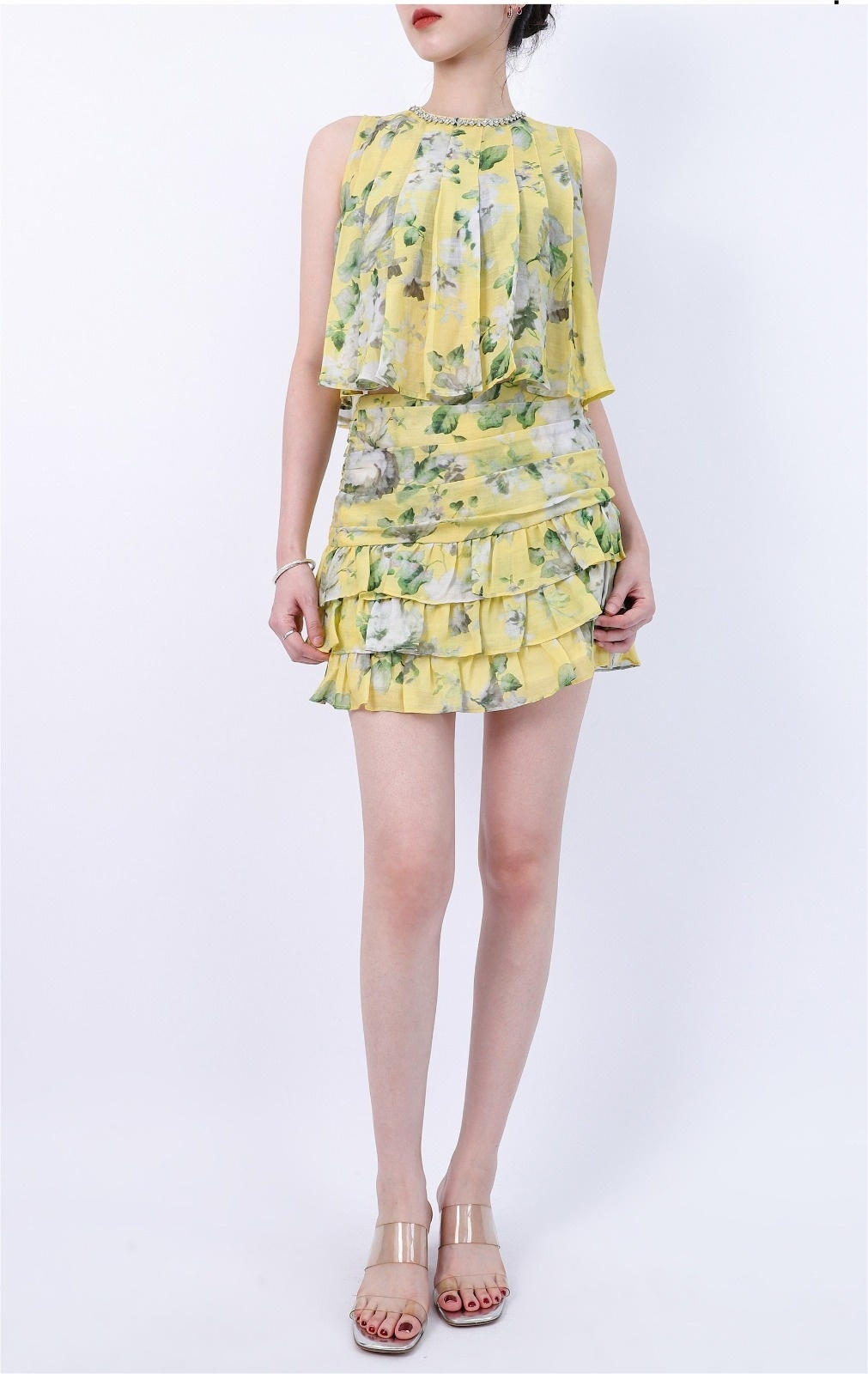 Floral Rhinestones Neck Trim Pleated Ruffle Crop Tank Top