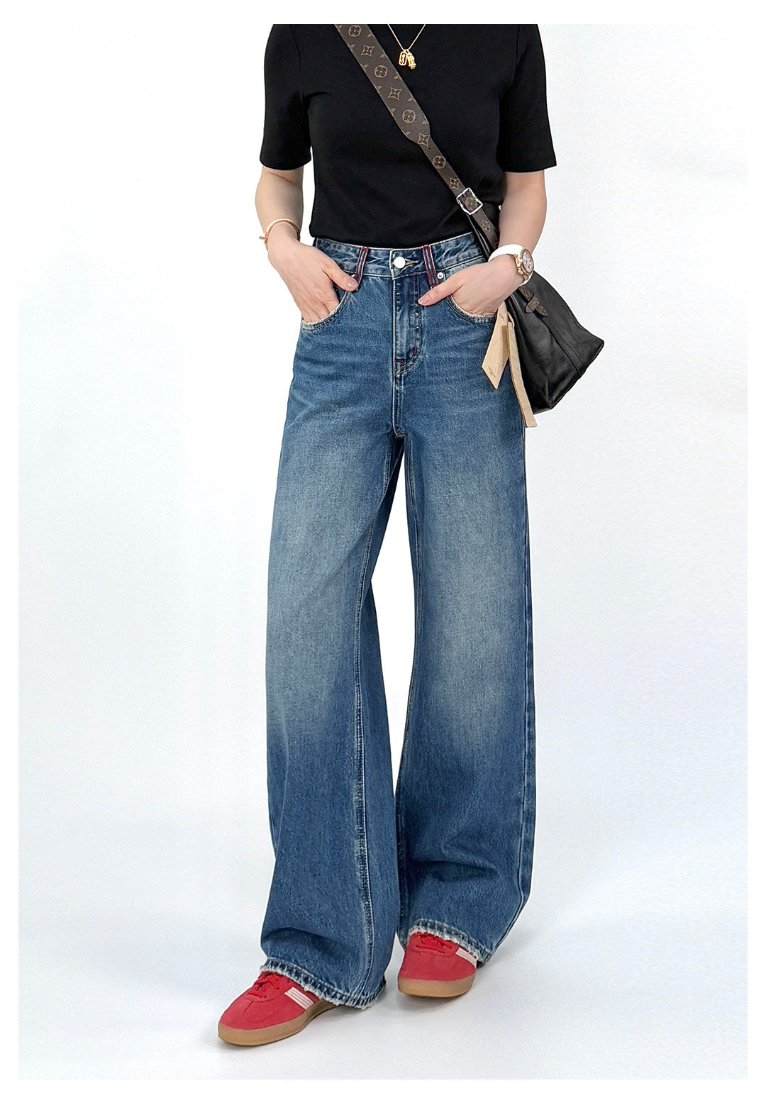 Embroideried Detail Straight Wide Leg Jeans