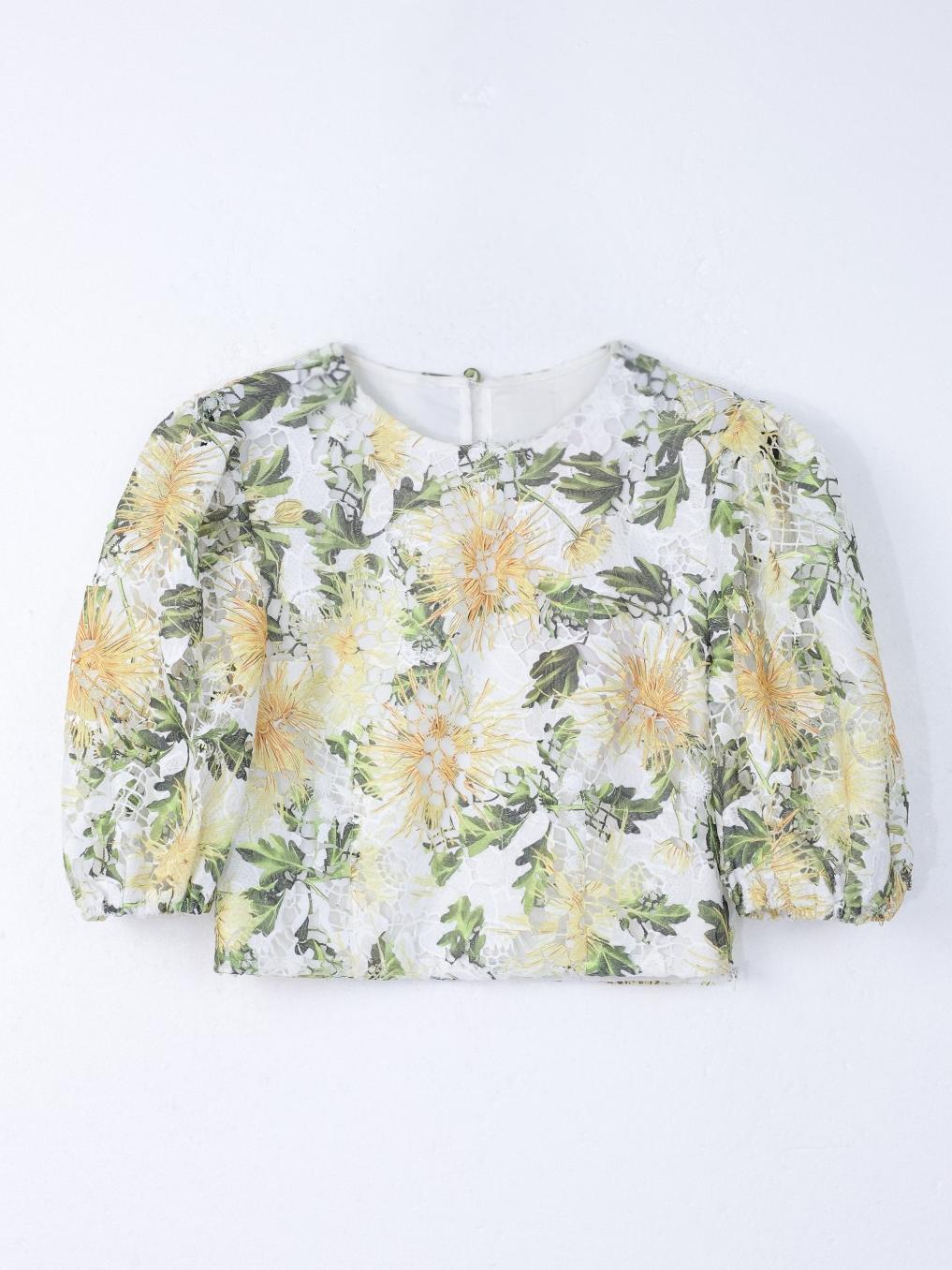 Floral Eyelet Hollow Puff Sleeve Round Neck Crop Top